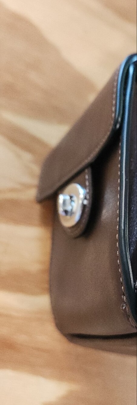 Coach Pocket Juliet 30 - Picture 6 of 14